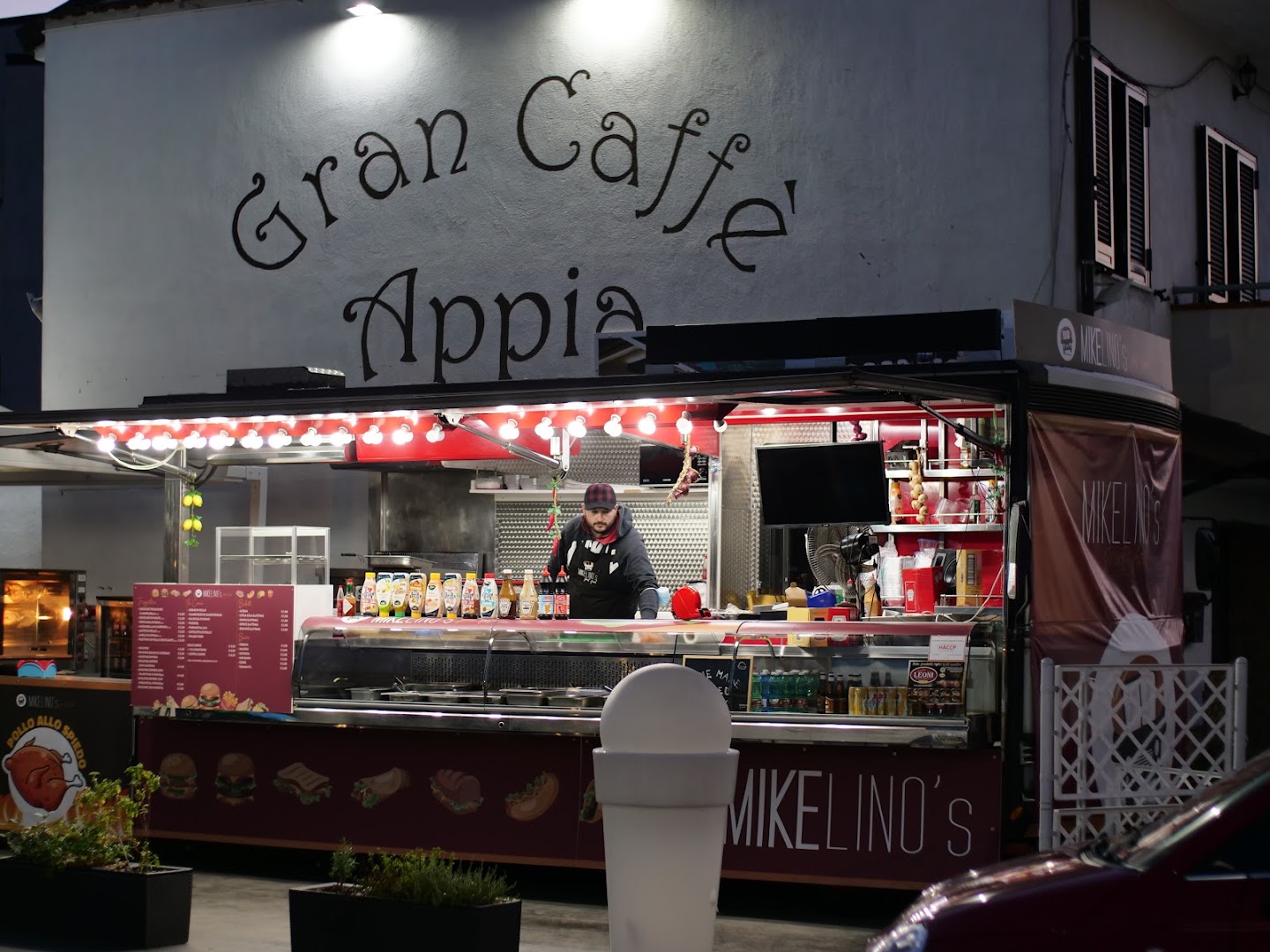 Mikelino's Street Food · Foto 1